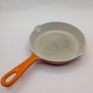 Le Creuset Double Spout Enameled Cast Iron Skillet #16 Orange Flame 6.5"